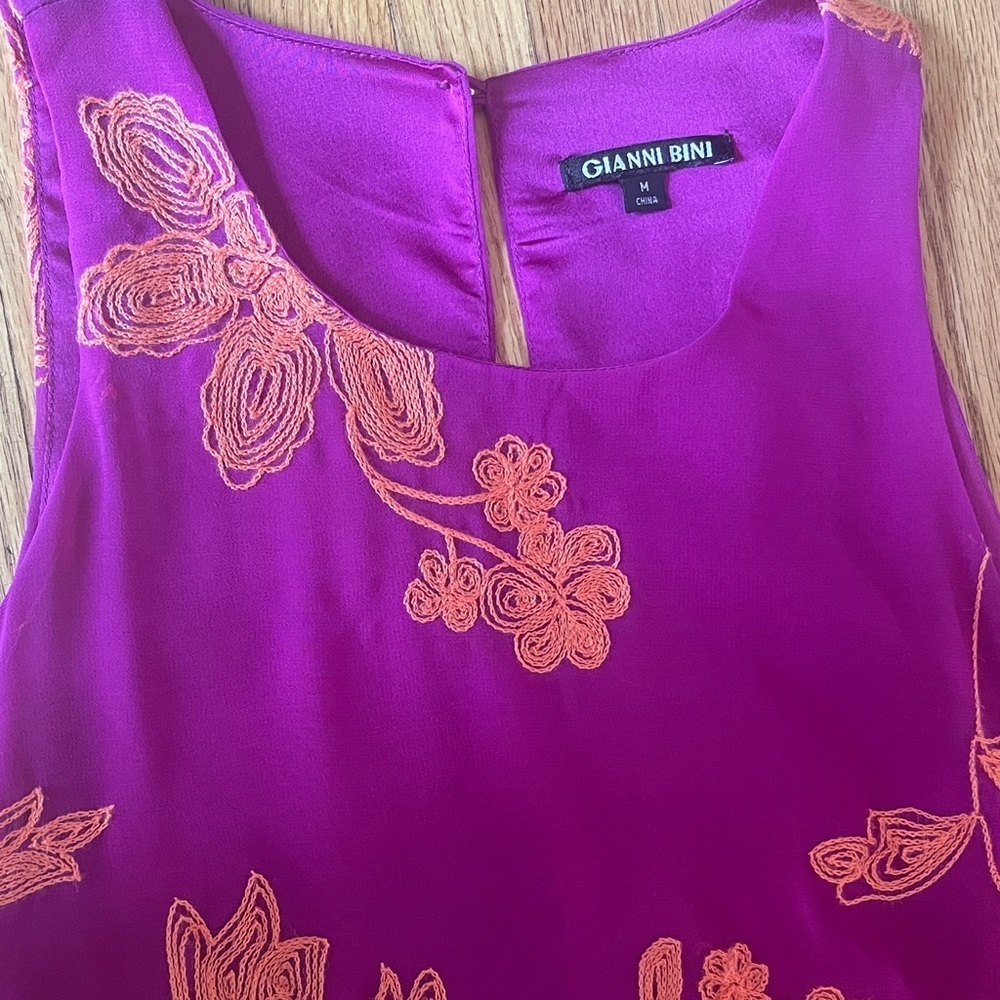 Gianni Bini Magenta Dress with Tangerine Embroidery - Picture 2 of 4